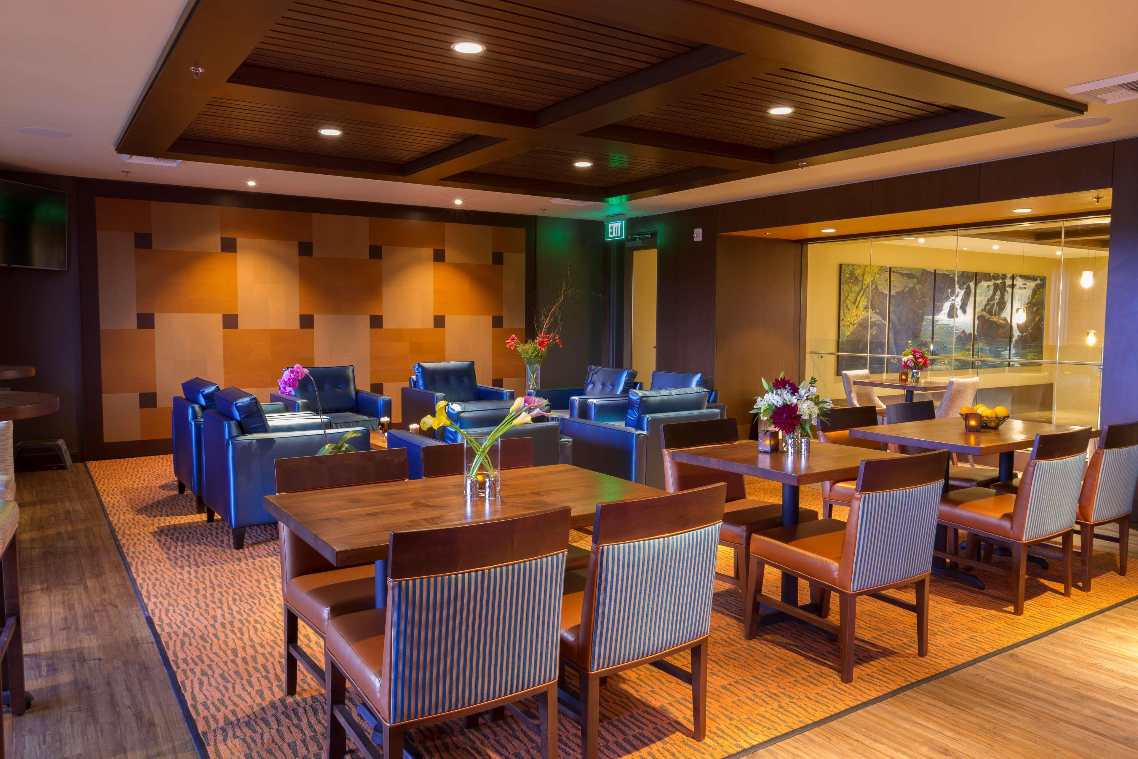 Best Western Premier Boulder Falls Inn Lebanon Bagian luar foto
