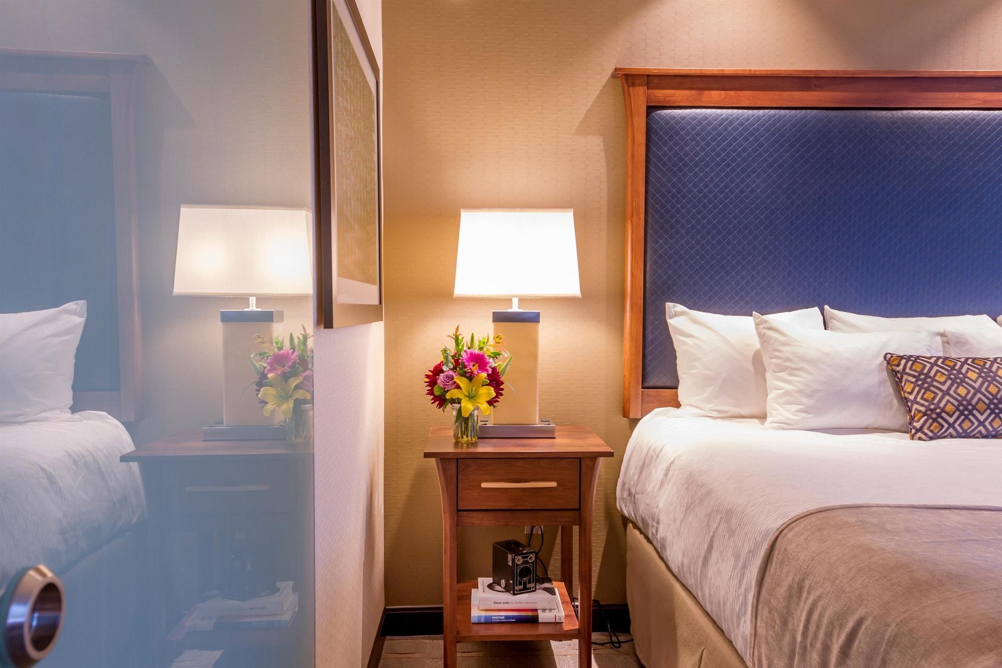 Best Western Premier Boulder Falls Inn Lebanon Bagian luar foto