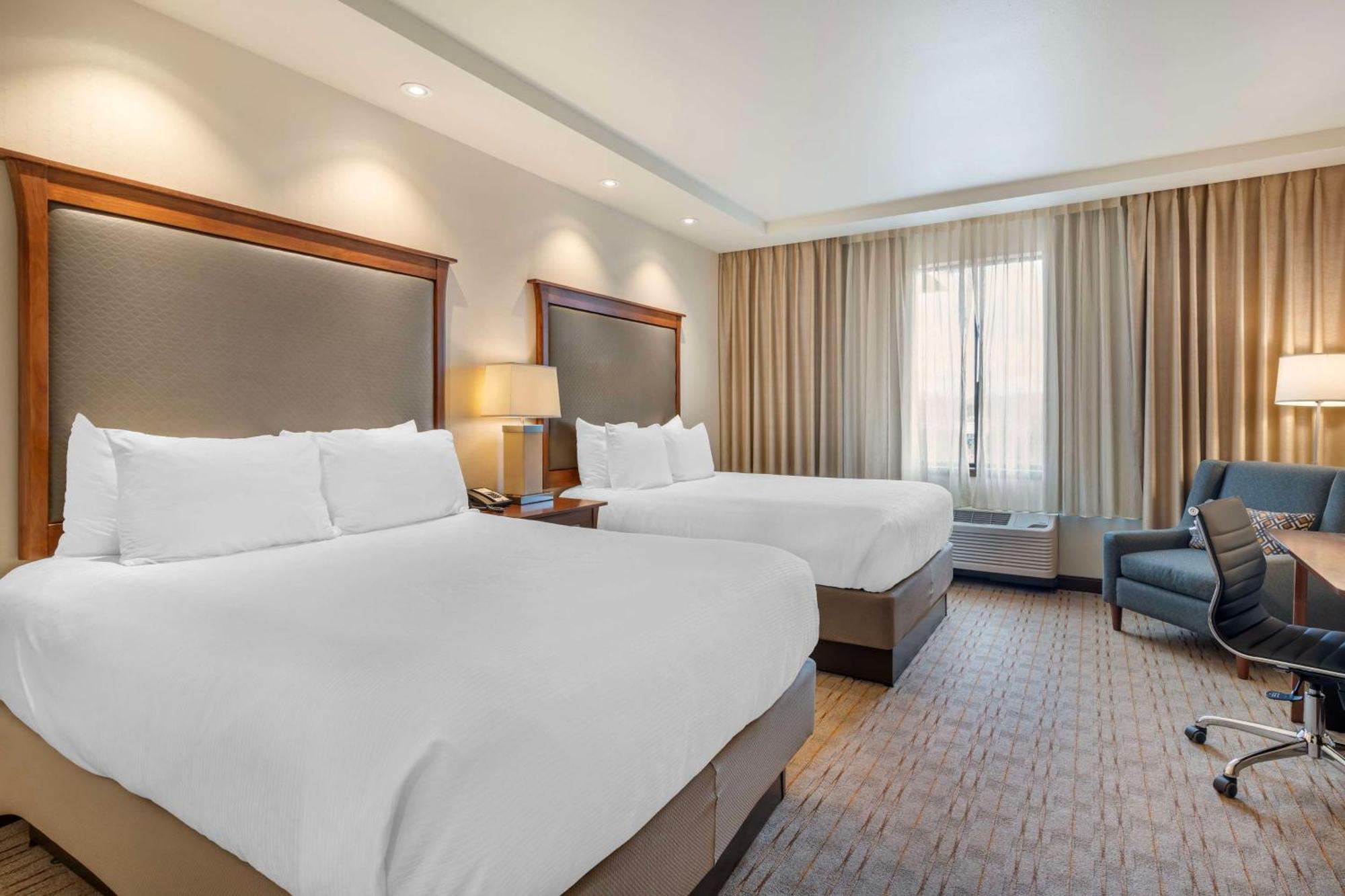 Best Western Premier Boulder Falls Inn Lebanon Bagian luar foto
