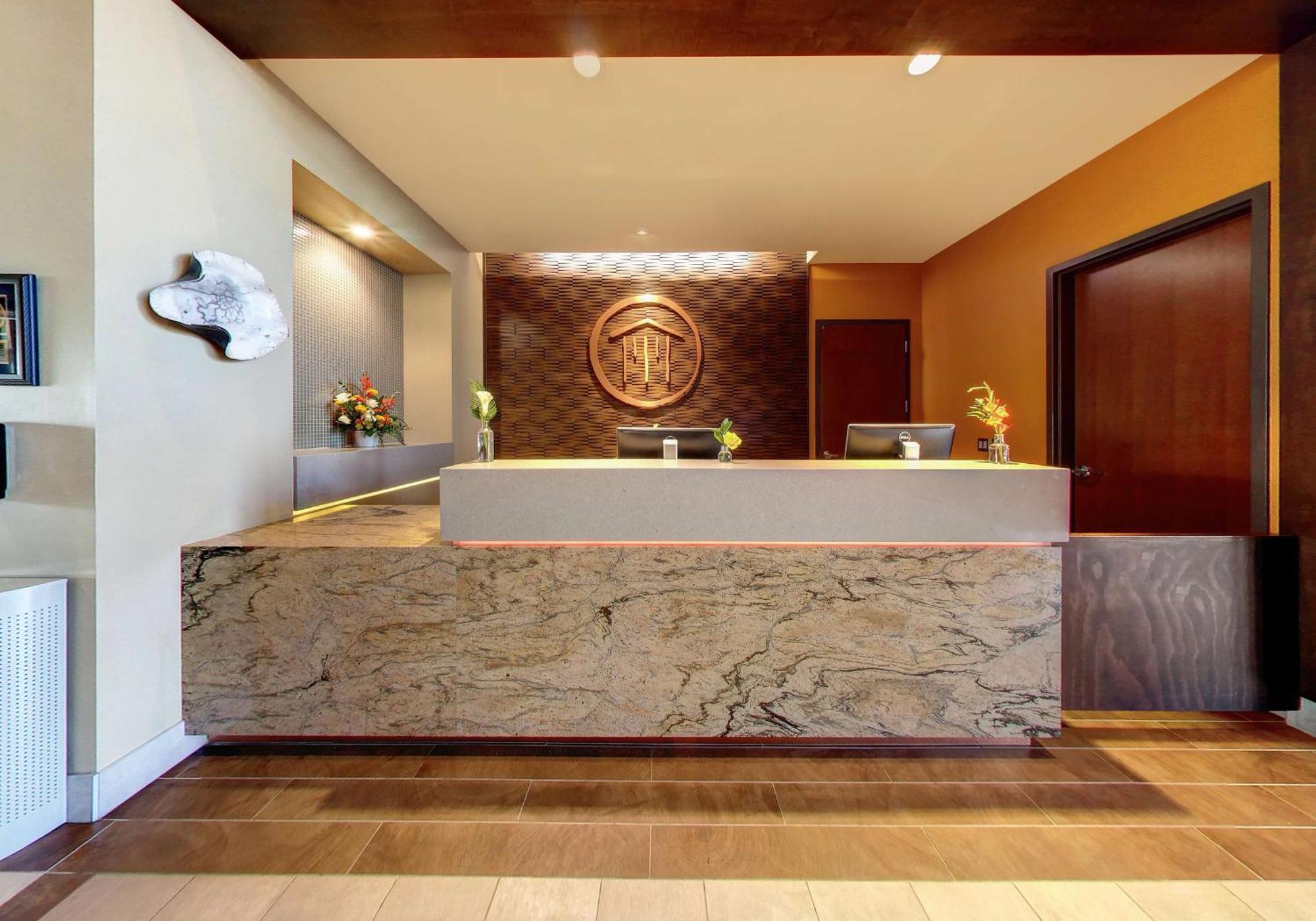 Best Western Premier Boulder Falls Inn Lebanon Bagian luar foto